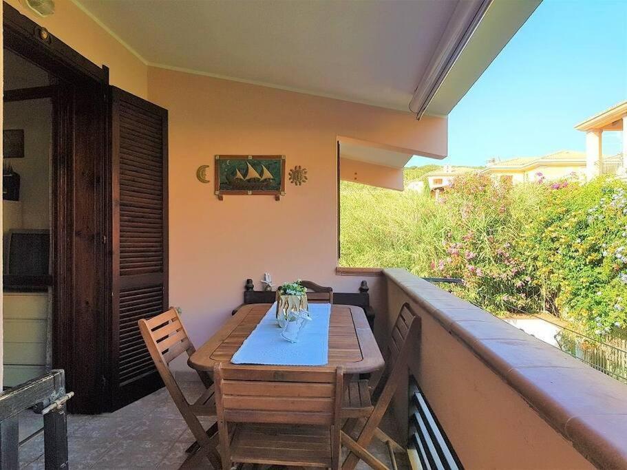 Appartamento Elia'S House In The Beautiful Sardegna Villasimius Esterno foto